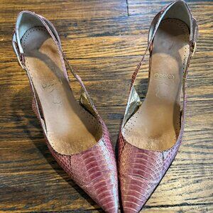 Women's Pink and Burgundy Courts